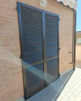 5 PERSIANE ESTERNE IN LEGNO – RESTAURATE