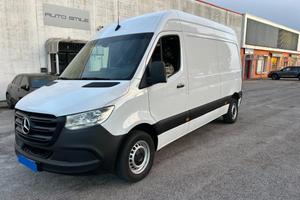 MERCEDES-BENZ Sprinter F39/33 311 CDI FWD TA Fur
