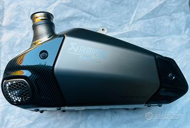 Akrapovic omologato panigale street 2025