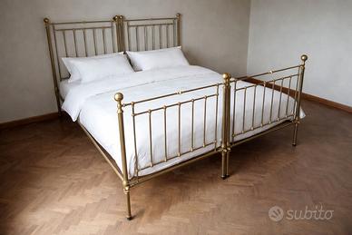 Letto matrimoniale in ottone