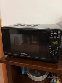 Microonde Severin 1200W con grill