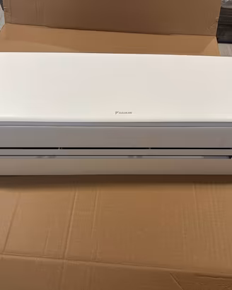 Split Daikin PERFERA Usato pari al nuovo