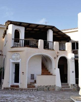 Immobile in asta di 170 m² con più di 5 locali a A