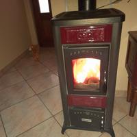 Stufa a legna Vulcania mod.Rina