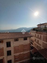 3 LOCALI A OLEVANO ROMANO