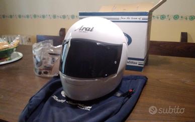 Casco Arai