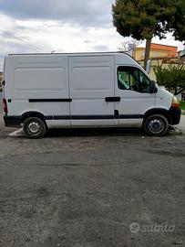 Renault master
