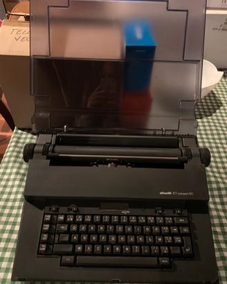 Macchina da sceivere Olivetti ET compact 60