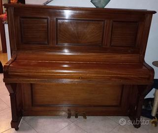 Pianoforte verticale