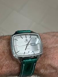 Tissot seven square TV