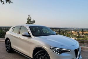 Alfa Romeo Stelvio  180 CV Q4 Bianco Trofeo 