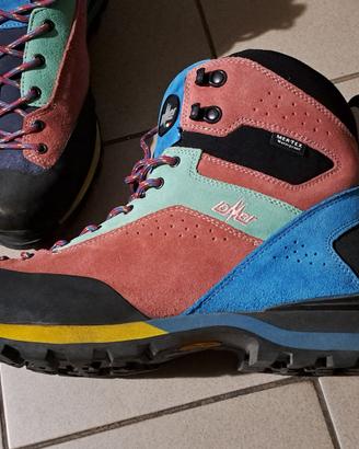 Scarponi da escursionismo/alpinismo num. 41