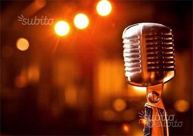 Cantante pianobar villaggi turistici