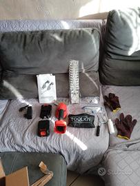 taglia siepi cn due batterie ed accessori 