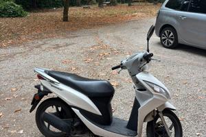 HONDA VISION 50 4T