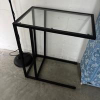 Tavolino in vetro da interno