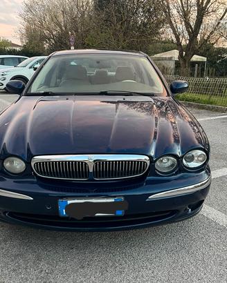 jaguar X-Type 2.5 V6 AWD GPL eccellenti condizioni