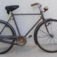 Bicicletta vintage con freni a bacchetta