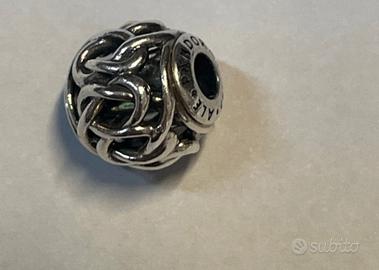 Charm Pandora