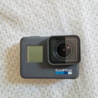 GoPro Hero 6 Black come nuova con accessori
