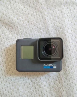 GoPro Hero 6 Black come nuova con accessori