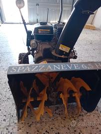spazzaneve a motore