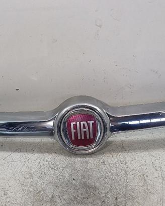 STEMMA FREGIO LOGO FIAT 500 L Living 735559060 312