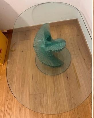 Tavolino cristallo ovale con base di design
