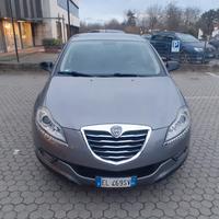 Lancia Delta 2.0 MJT DPF Platinum KM. 49.000