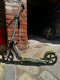 Monopattino ruote grandi