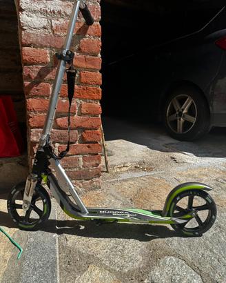 Monopattino ruote grandi