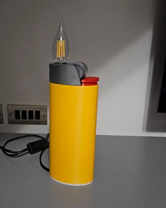 Lampada da tavolo stile accendino - E14