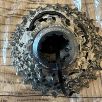 Pacco pignoni Ultegra R8000 11V