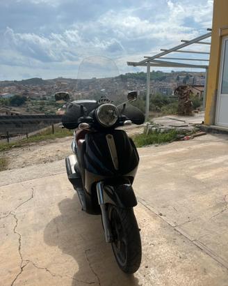 scooter beverly