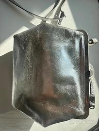 Max Mara pochette argento pelle
