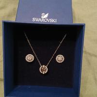 Set Collana e orecchini 