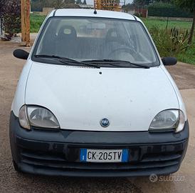 Fiat 600
