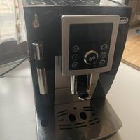 Macchina caffe automatica magnifica S di de longhi