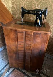 Macchina da cucire d’epoca SINGER