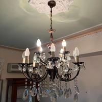 Lampadario stile classico