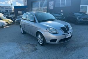 Lancia Ypsilon 1.3 MJT 75 CV Argento