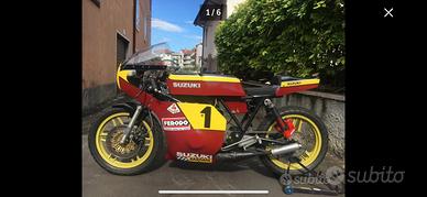Suzuki 500 Titan corsa