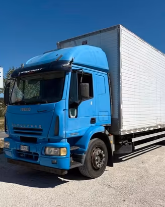 Iveco EUROCARGO 180E28 furgonato