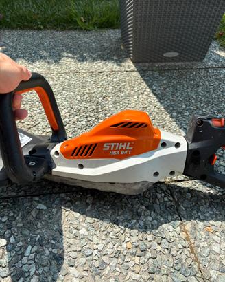 Tagliasiepe stihl batteria