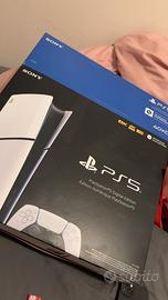 ps5 digital con 2 mesi di vita 