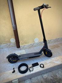 Monopattino Elettrico Xiaomi M365
