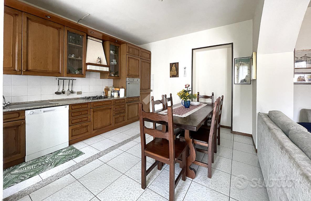 Appartamento – Cadorago, Piazza Alcide De Gasperi, Bulgorello - Vista 4