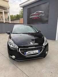 Peugeot 208 PureTech 82 5p. GPL Access
