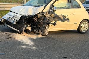 Fiat 500 incidentata