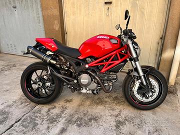 Ducati Monster 796 - Carbonio Ducati Performance